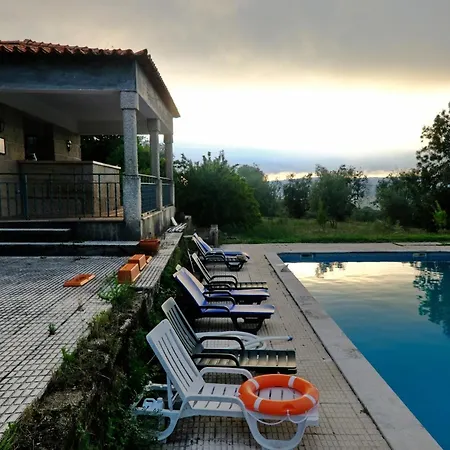 Four Seasons Private Pool Huge Palace Holiday home