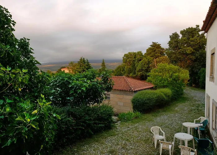 Four Seasons Private Pool Huge Palace Mesquitela
