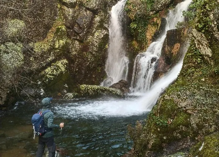 Four Seasons Private Pool Huge Palace * Mesquitela
