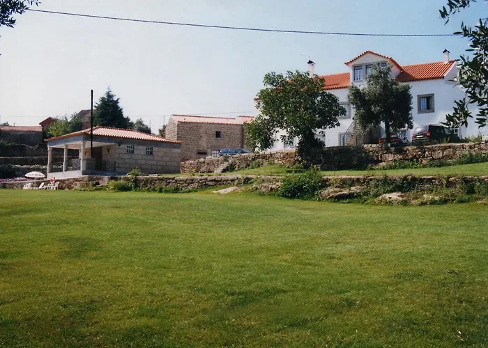 Hébergement de vacances Four Seasons Private Pool Huge Palace