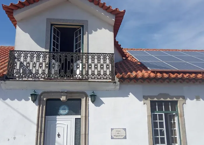 Hébergement de vacances Four Seasons Private Pool Huge Palace