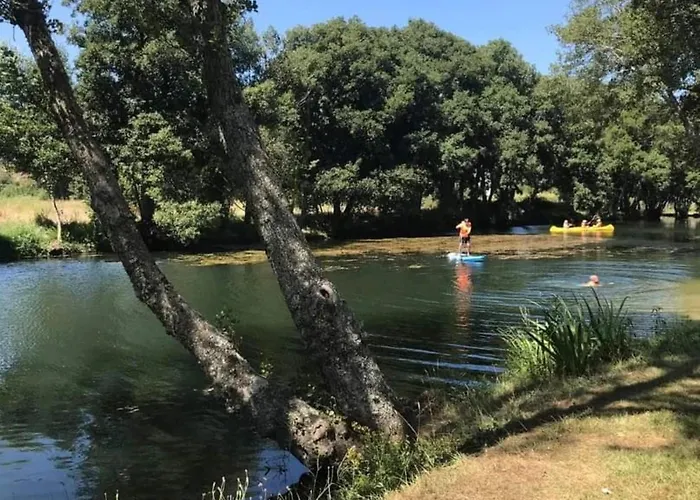 Four Seasons Private Pool Huge Palace * Mesquitela