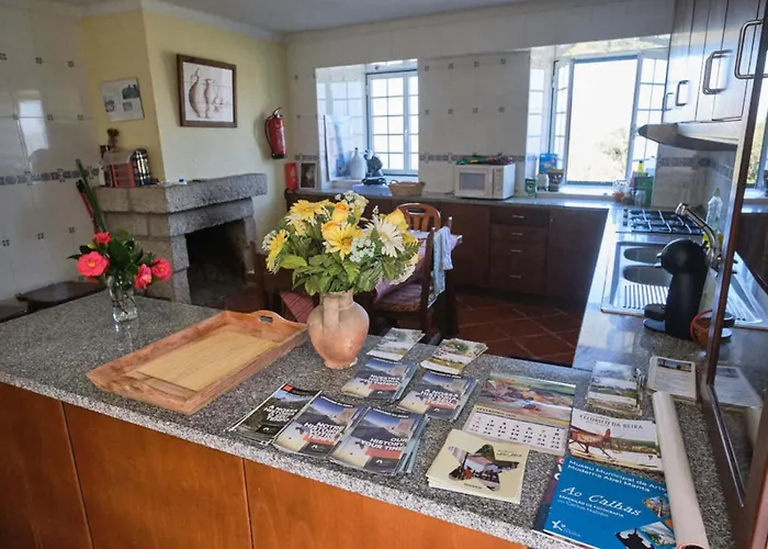 Four Seasons Private Pool Huge Palace * Mesquitela