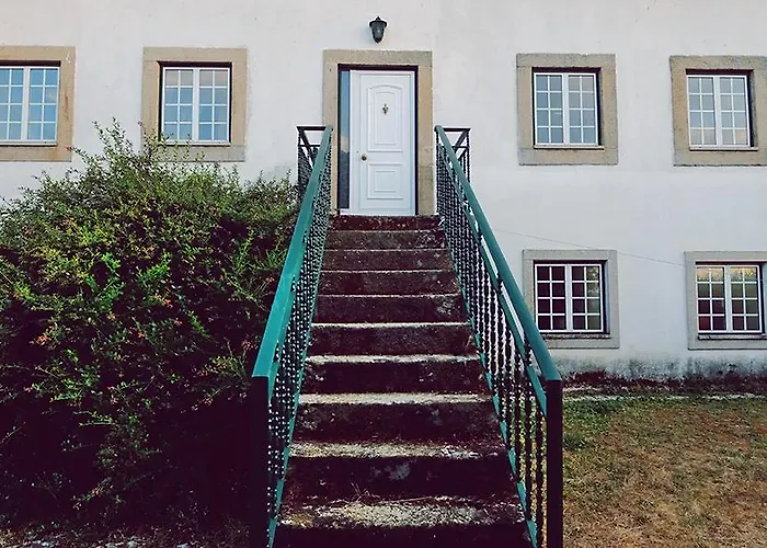 Four Seasons Private Pool Huge Palace Hébergement de vacances