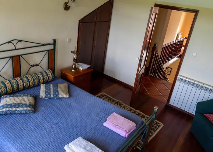 Four Seasons Private Pool Huge Palace *